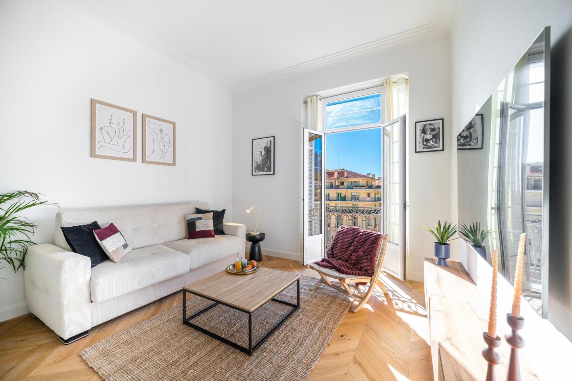 Apartment Majestic - Somptueux En Plein Coeur De Menton